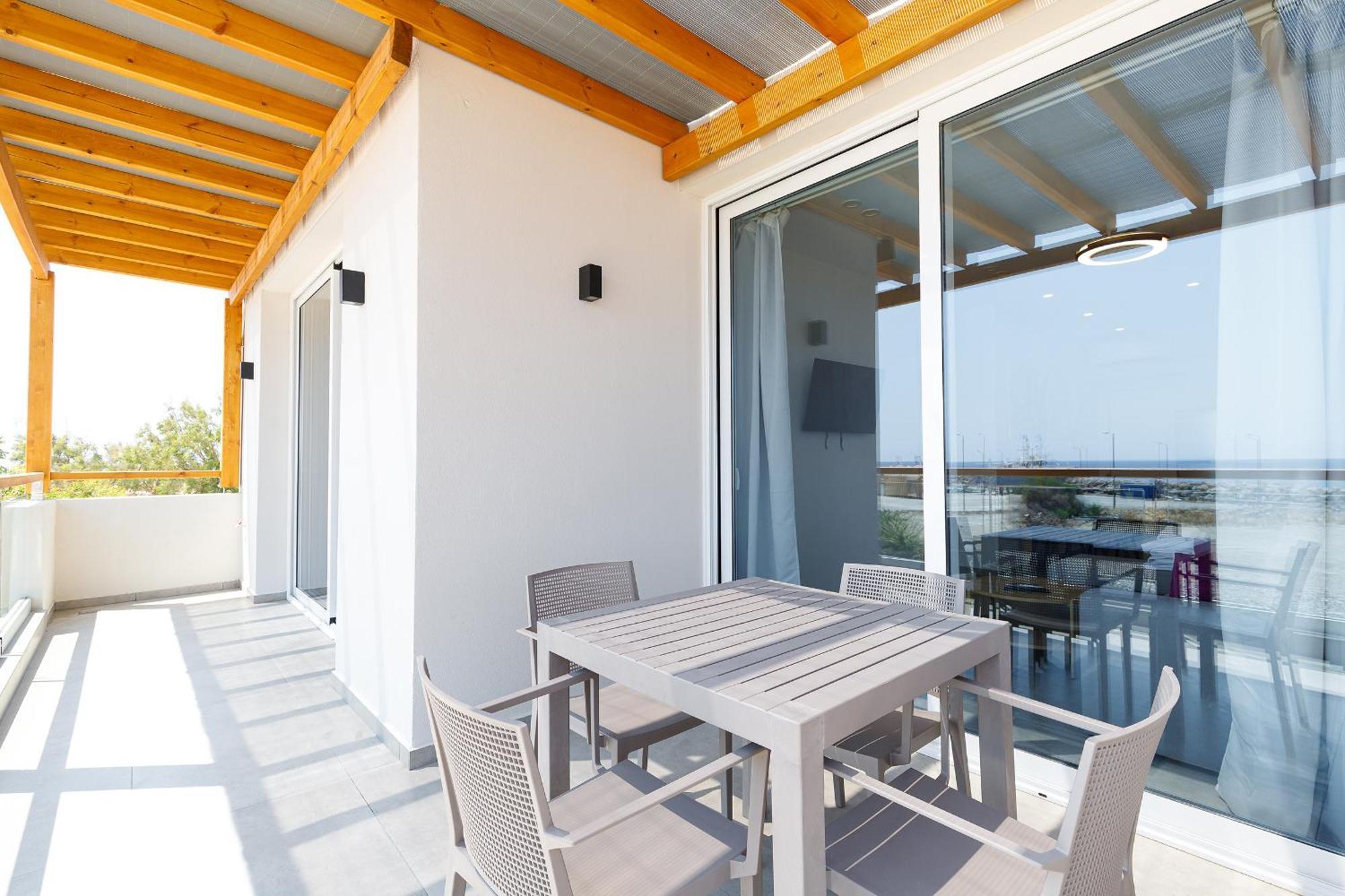 Meli Apartments Paleochora Ngoại thất bức ảnh