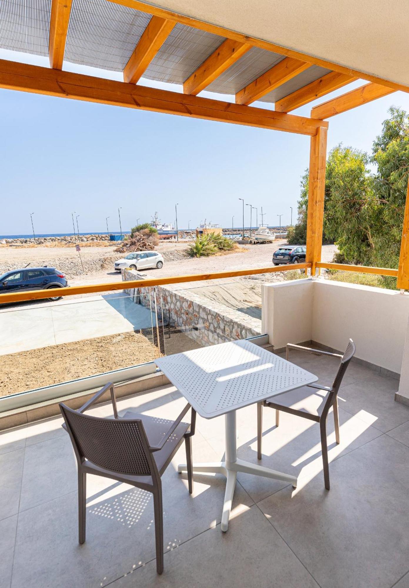 Meli Apartments Paleochora Ngoại thất bức ảnh